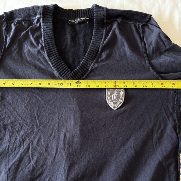 Dolce & Gabbana Navy V-Neck Long Sleeve Sweater Men’s Size 50 DG Crest - Picture 9 of 11